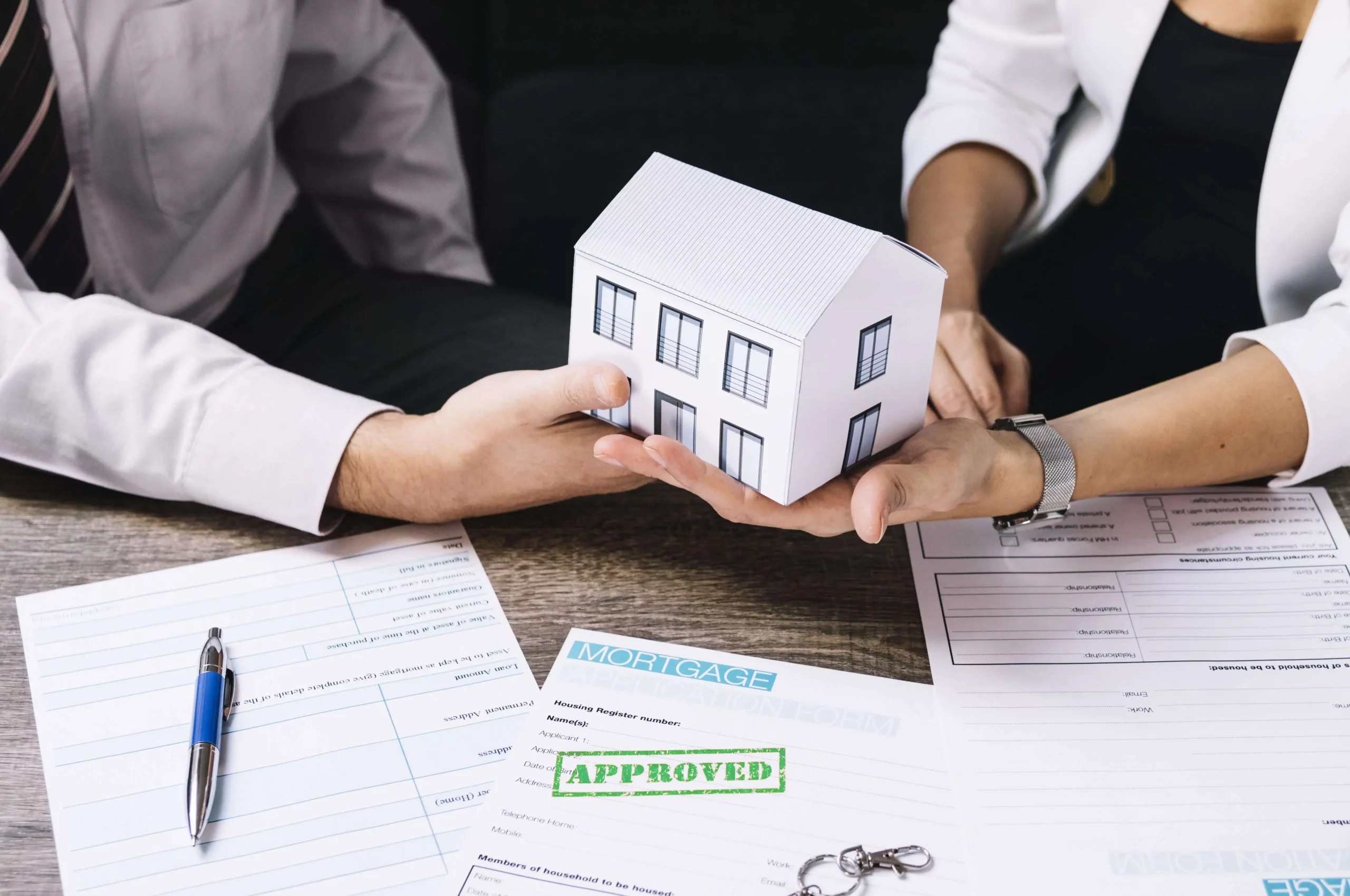 Asegura tu preaprobación del Crédito de Vivienda en Colombia desde el exterior con estos consejos